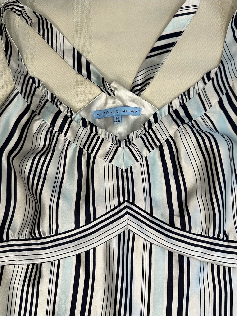 ANTONIO MELANI Silk Top Size 14 Elegant With Crisscross Straps Women’s Top - Picture 11 of 16